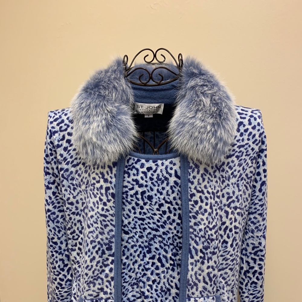 St. John 3 pieces jacket, shell, collar